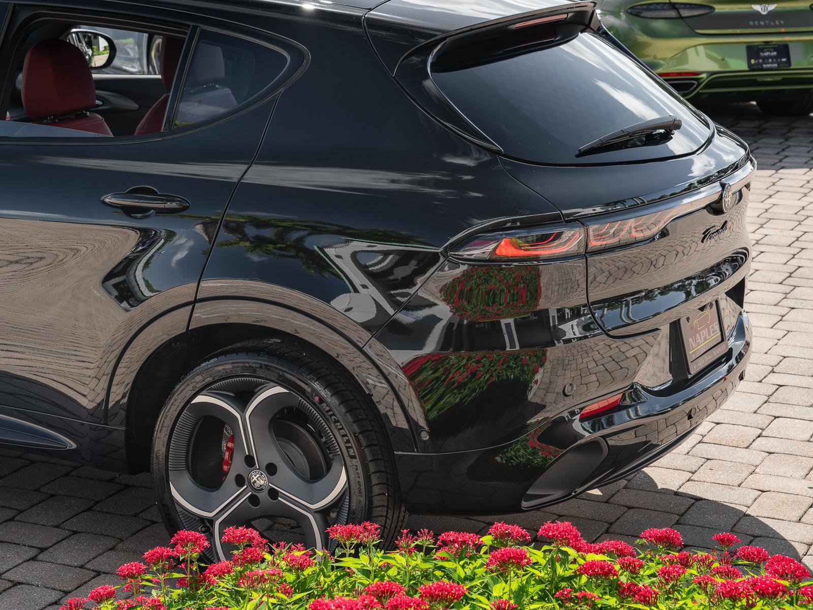 New 2026 Alfa Romeo Tonale Veloce w/ Quick Order Package 23H Volce image 23