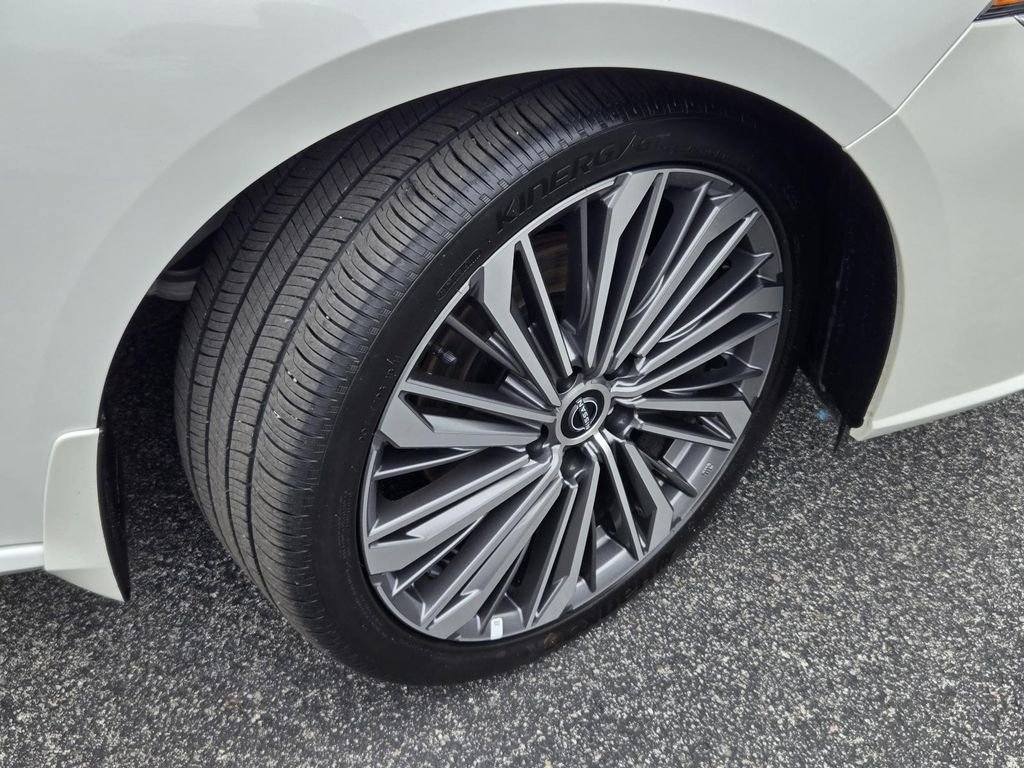 Certified 2023 Nissan Altima 2.5 SL AWD/4WD image 6
