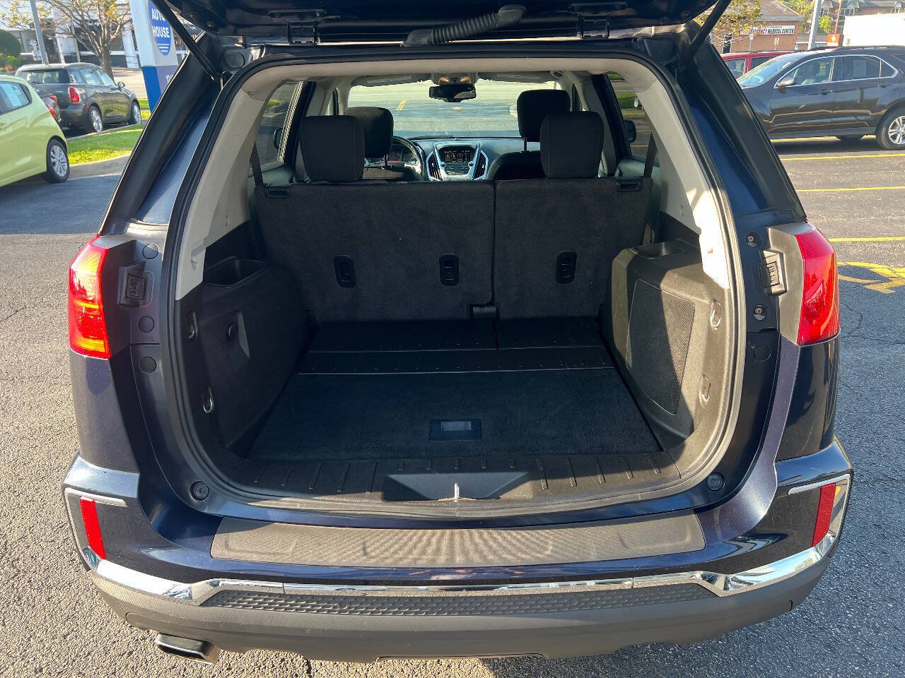 Used 2017 GMC Terrain SLE w/ Convenience Package AWD/4WD image 15