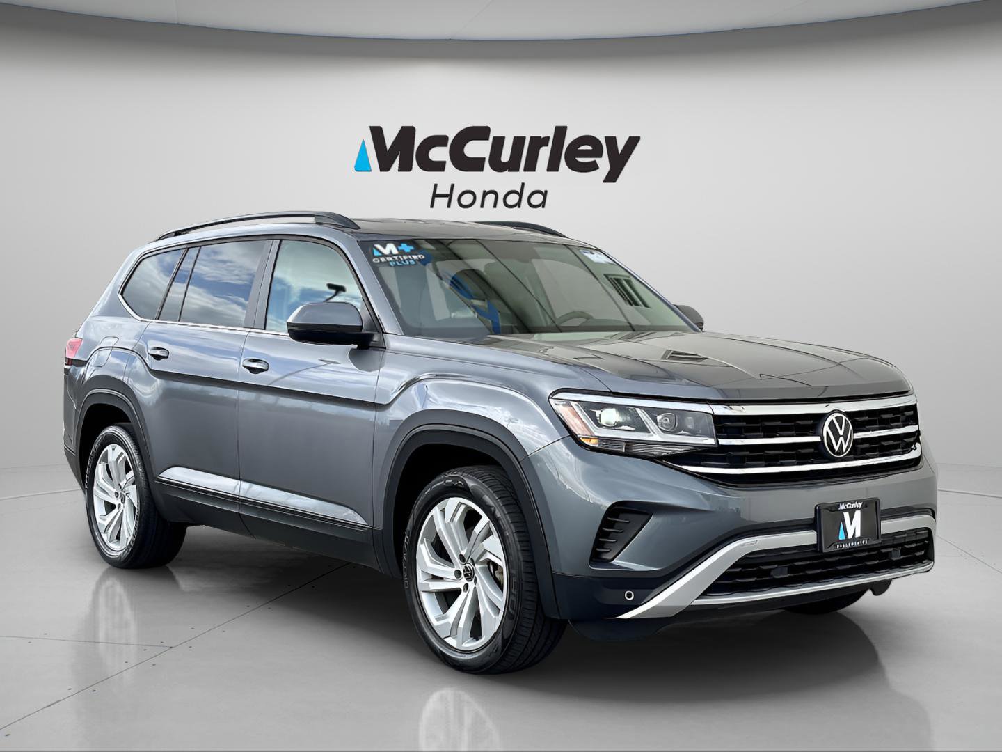 Used 2021 Volkswagen Atlas SE image 1