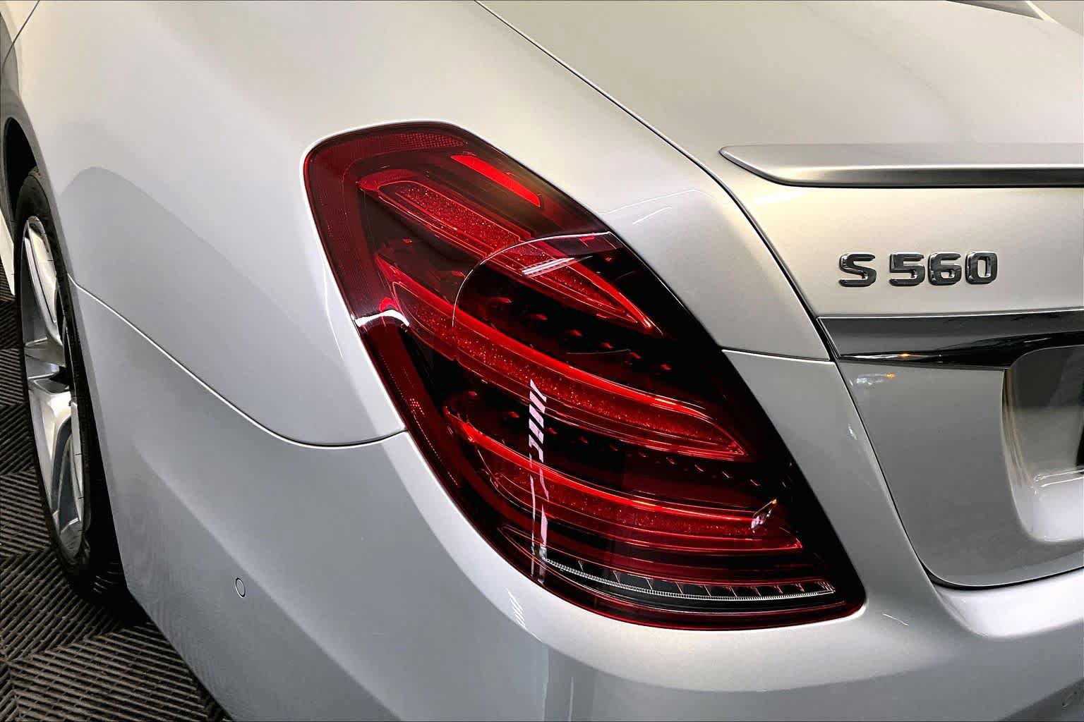 Certified 2019 Mercedes-Benz S 560 4MATIC Sedan image 28