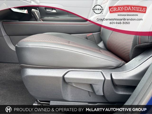 New 2025 Nissan Kicks SR image 10