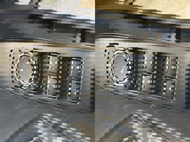 New 2025 Ford Escape ST-Line w/ Cold Weather Package image 9