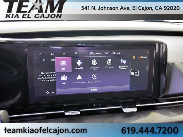 Certified 2024 Kia Carnival EX FWD image 29