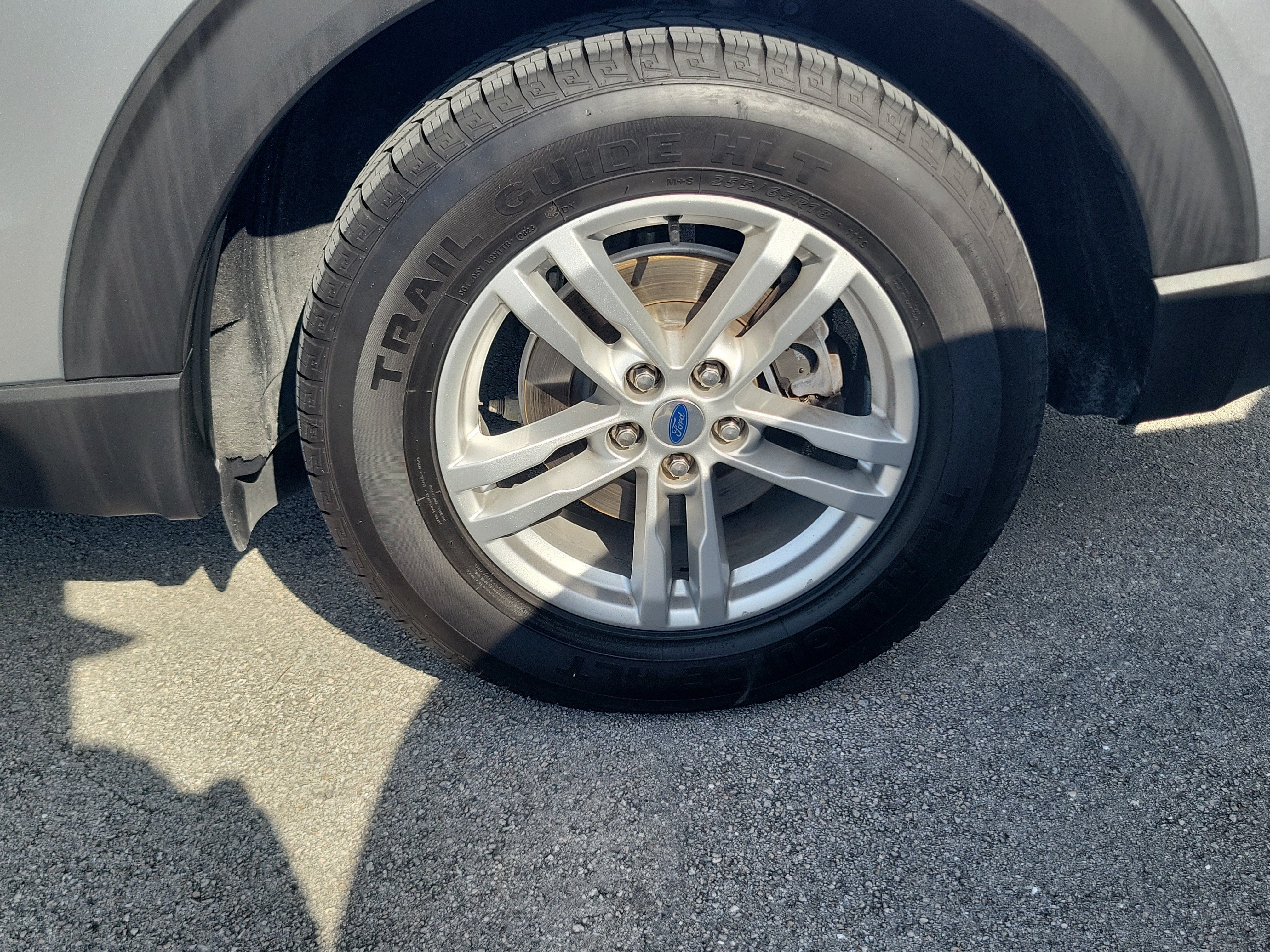Used 2020 Ford Explorer XLT RWD image 29