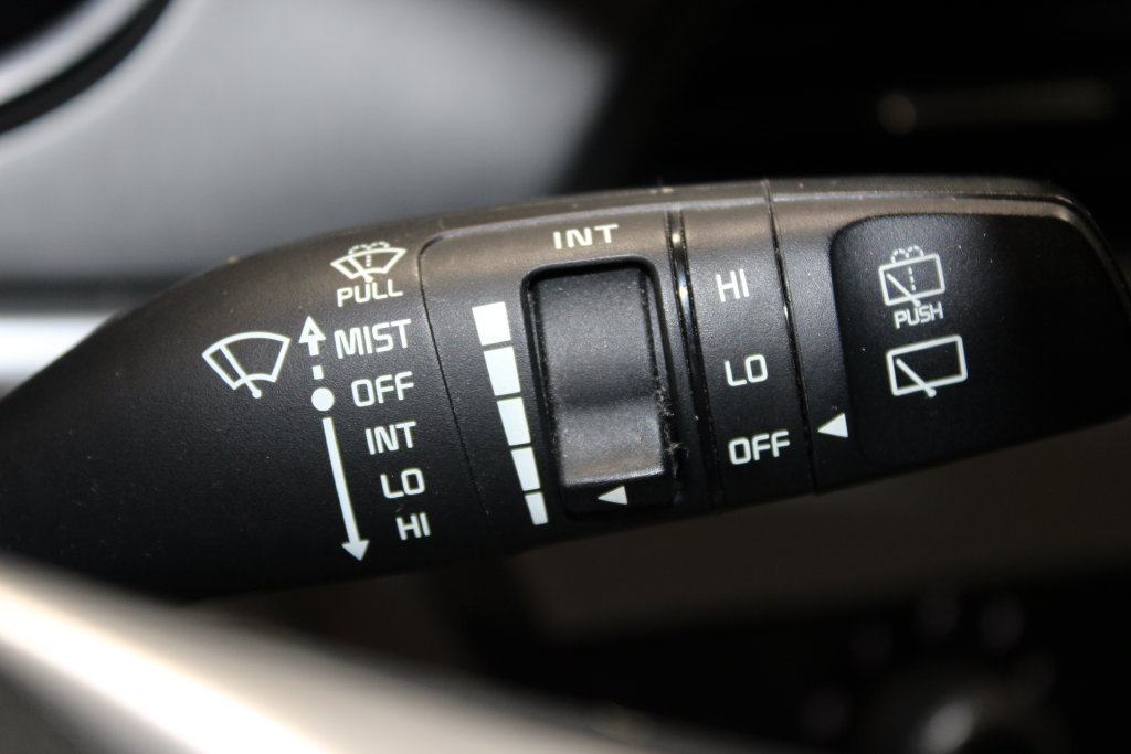 Used 2020 Kia Telluride S FWD image 46