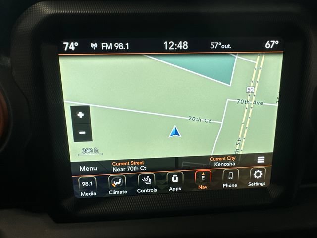 Used 2022 Jeep Gladiator Mojave w/ Cold Weather Group AWD/4WD image 17