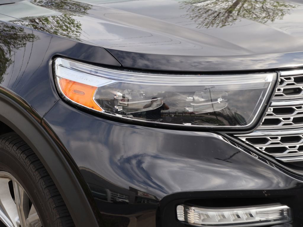 Used 2022 Ford Explorer Limited w/ Equipment Group 301A image 6