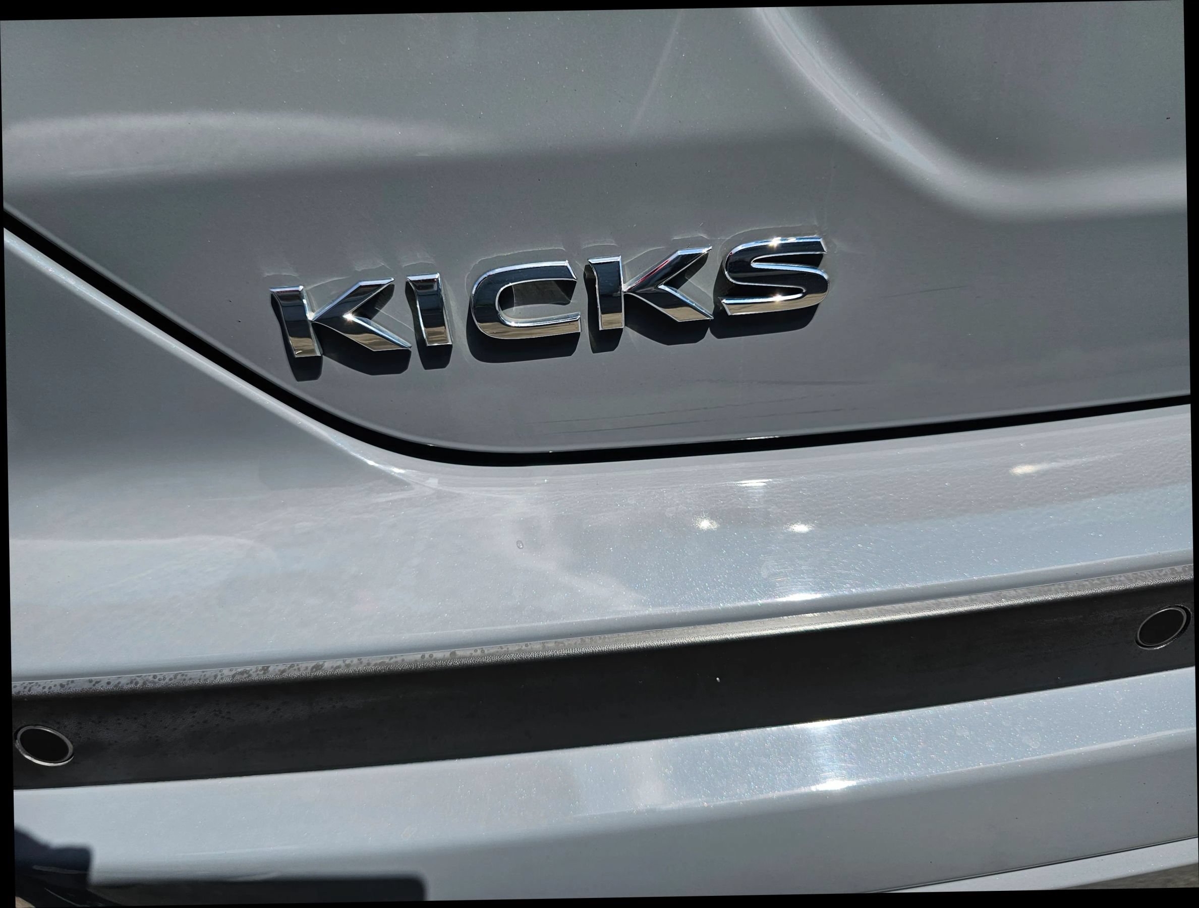 Used 2022 Nissan Kicks SV FWD image 28