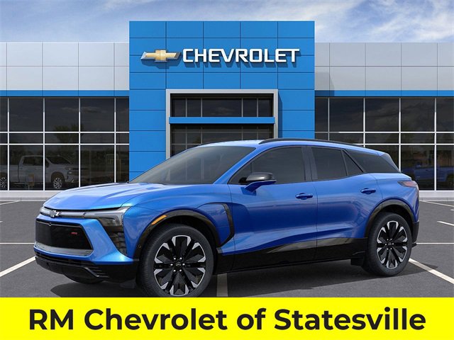 New 2025 Chevrolet Blazer EV RS image 2