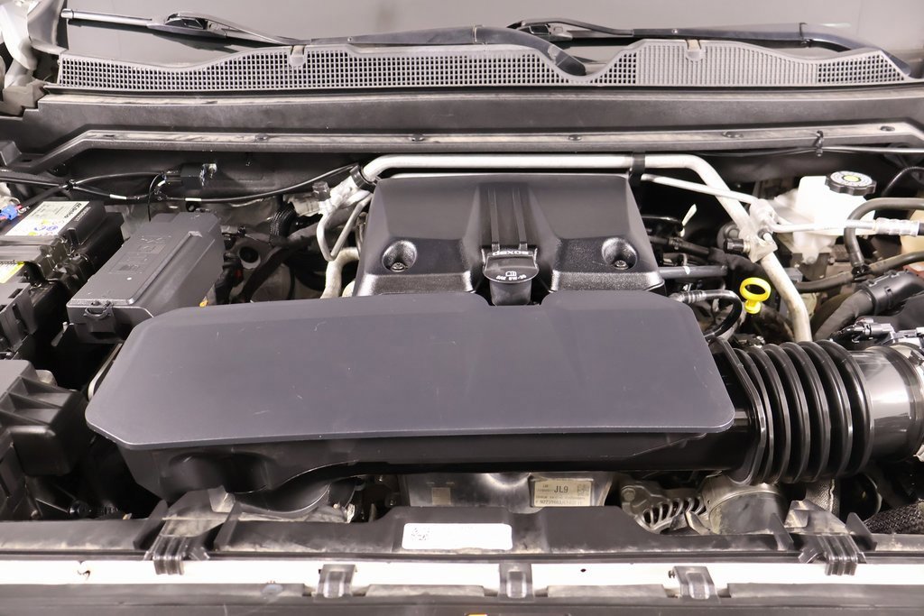 Used 2023 Chevrolet Colorado ZR2 w/ ZR2 Convenience Package III image 19