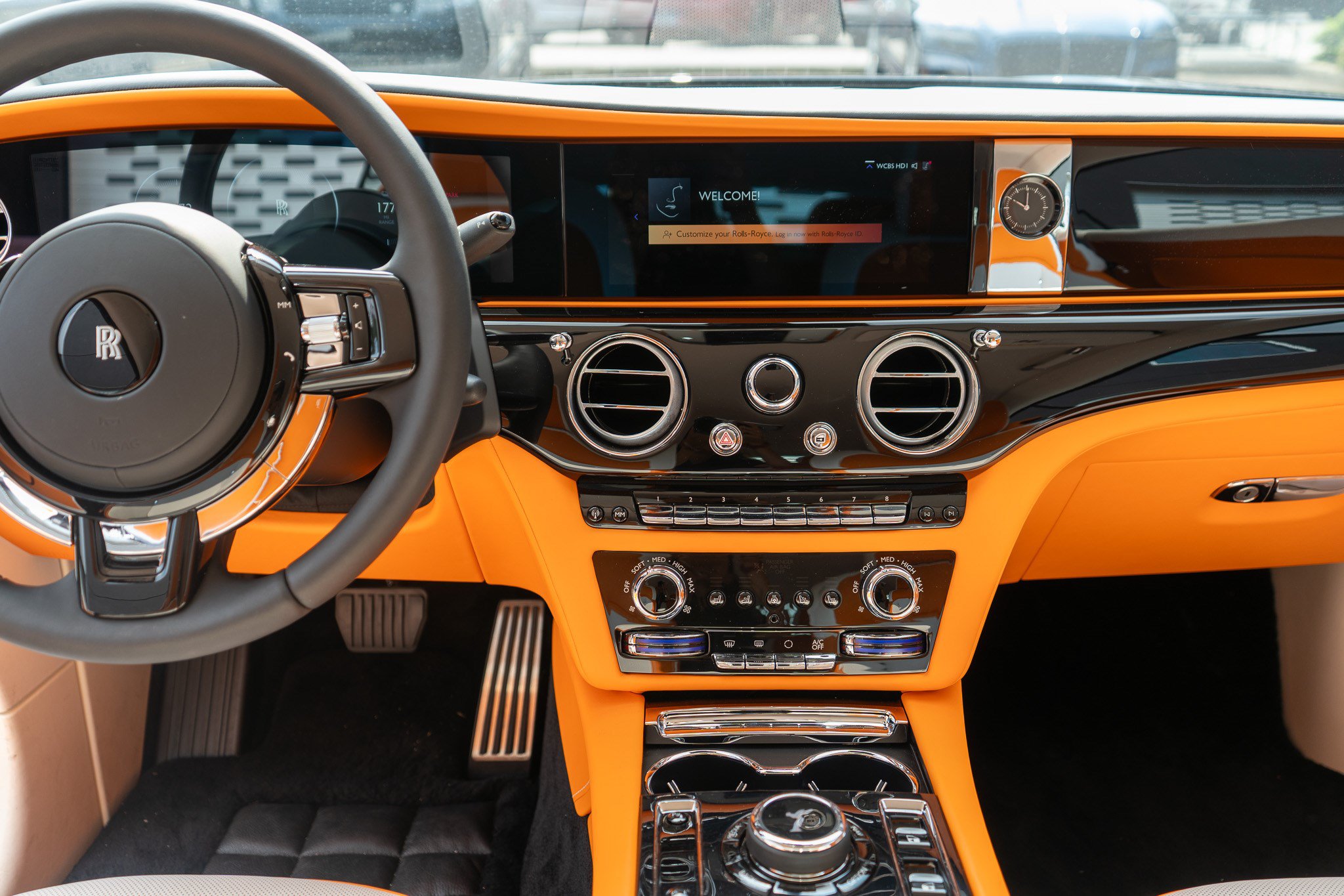 Certified 2024 Rolls-Royce Spectre w/ Spectre Launch Package AWD/4WD image 4