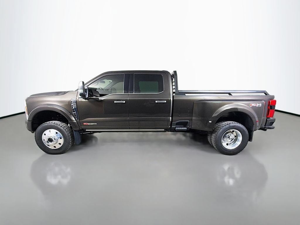 Used 2025 Ford F450 Platinum w/ Platinum Plus Package AWD/4WD image 9