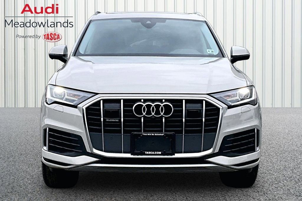 Used 2023 Audi Q7 2.0T Premium w/ Convenience Package image 2