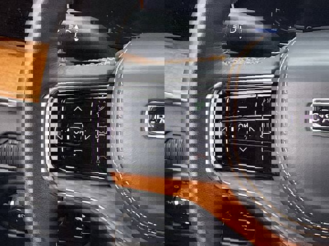 Used 2024 Jeep Grand Wagoneer L Series III image 13