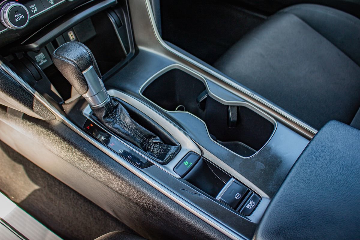 Used 2020 Honda Accord LX image 31