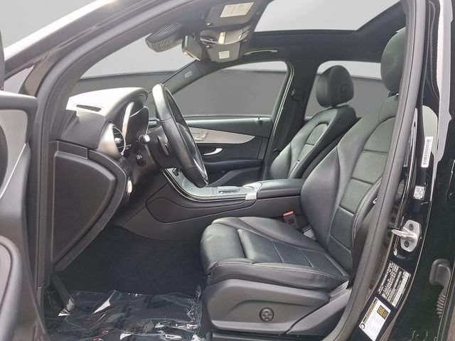 Used 2022 Mercedes-Benz GLC 300 4MATIC image 16