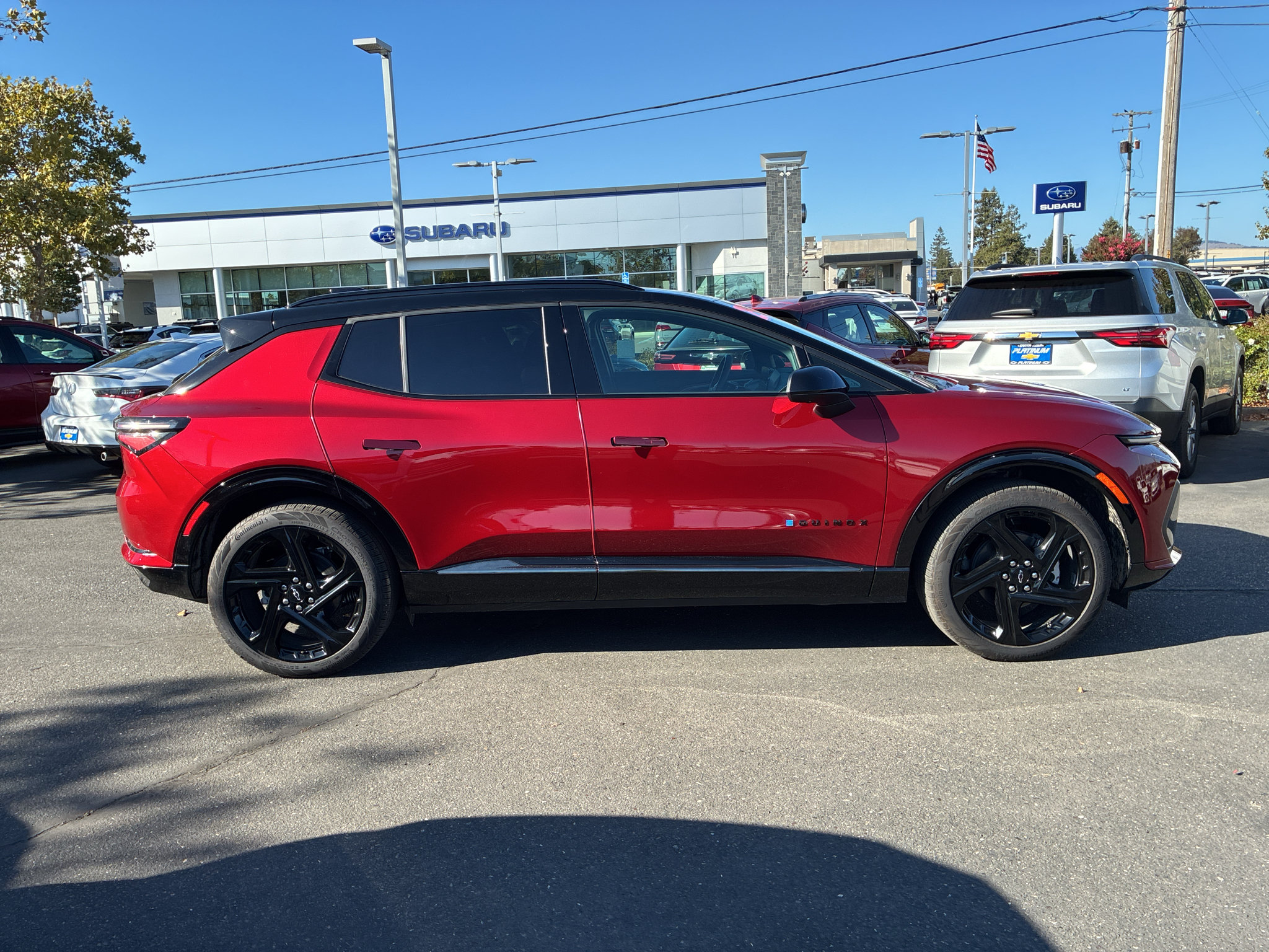 Used 2025 Chevrolet Equinox EV RS AWD/4WD image 2