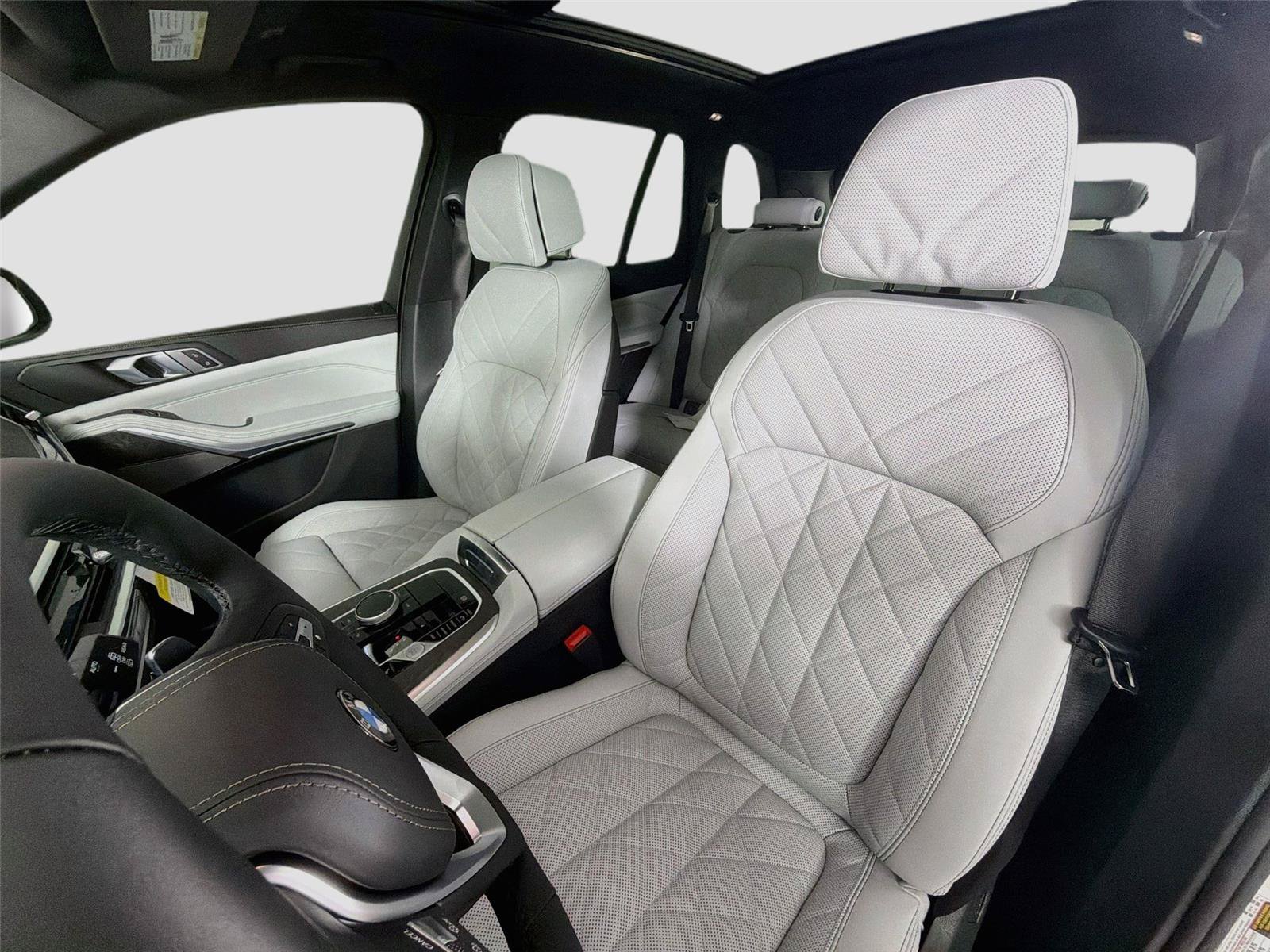 New 2026 BMW X5 xDrive40i w/ Climate Comfort Package AWD/4WD image 20