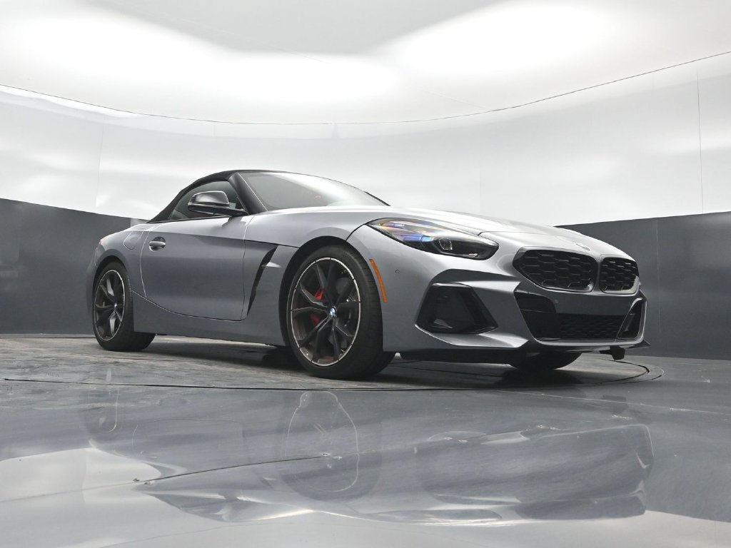 Used 2025 BMW Z4 M40i w/ Edition RWD image 43