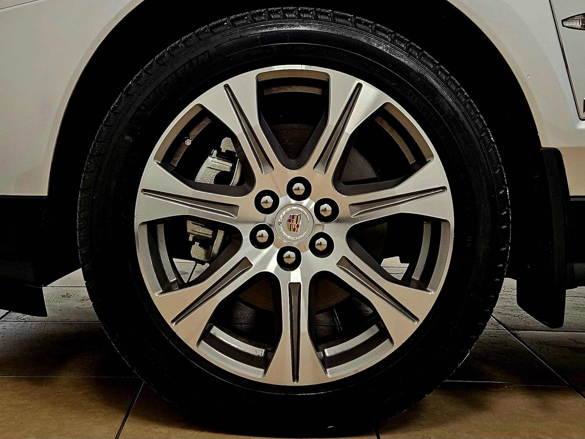 Used 2012 Cadillac SRX Performance w/ LPO, Protection Package FWD image 35