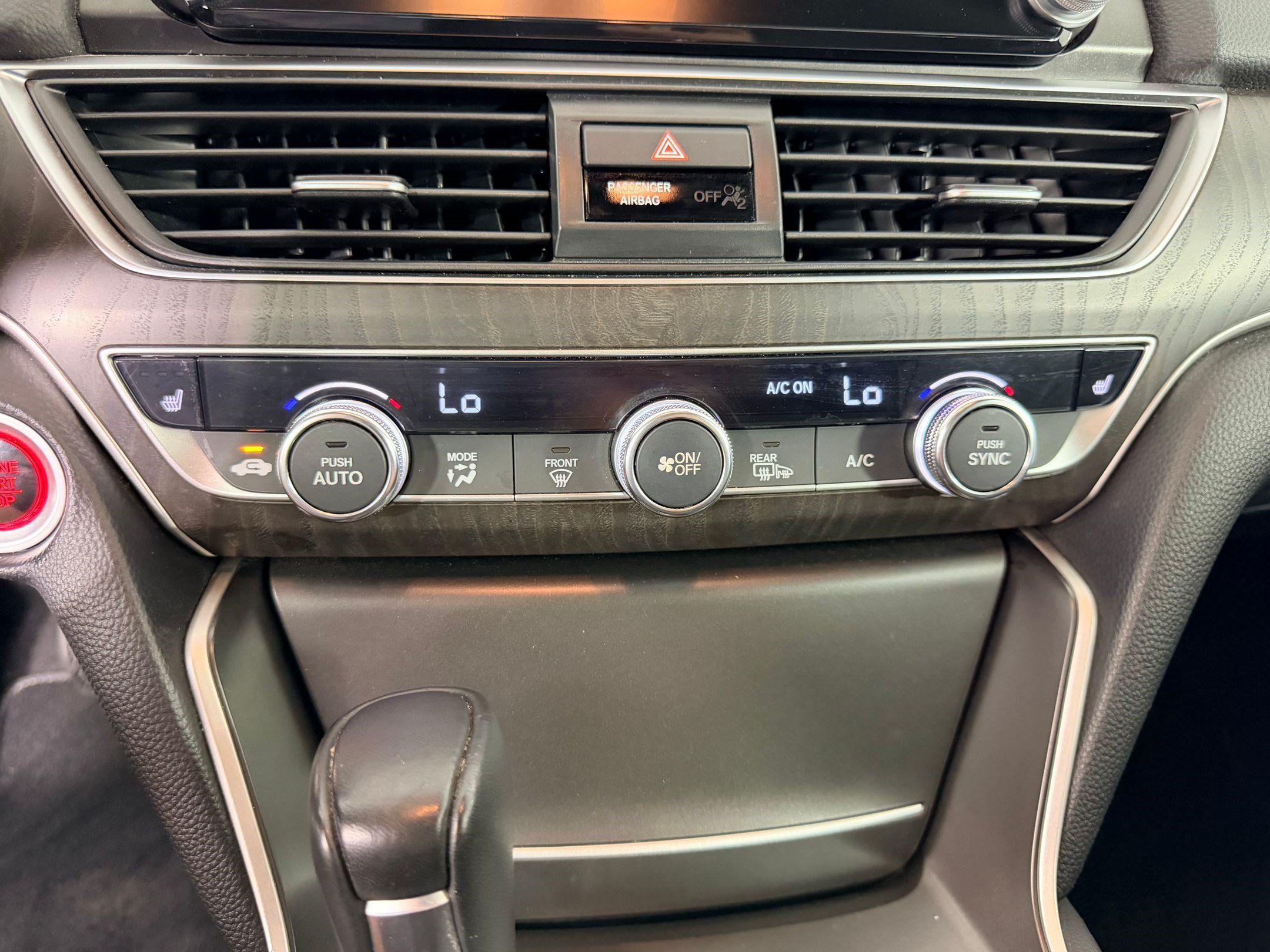 Used 2018 Honda Accord EX-L image 18