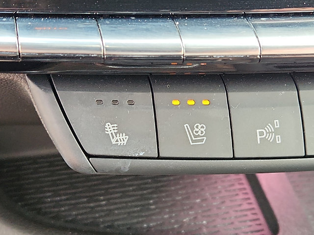Certified 2025 Cadillac CT5 Sport w/ Technology Package AWD/4WD image 23