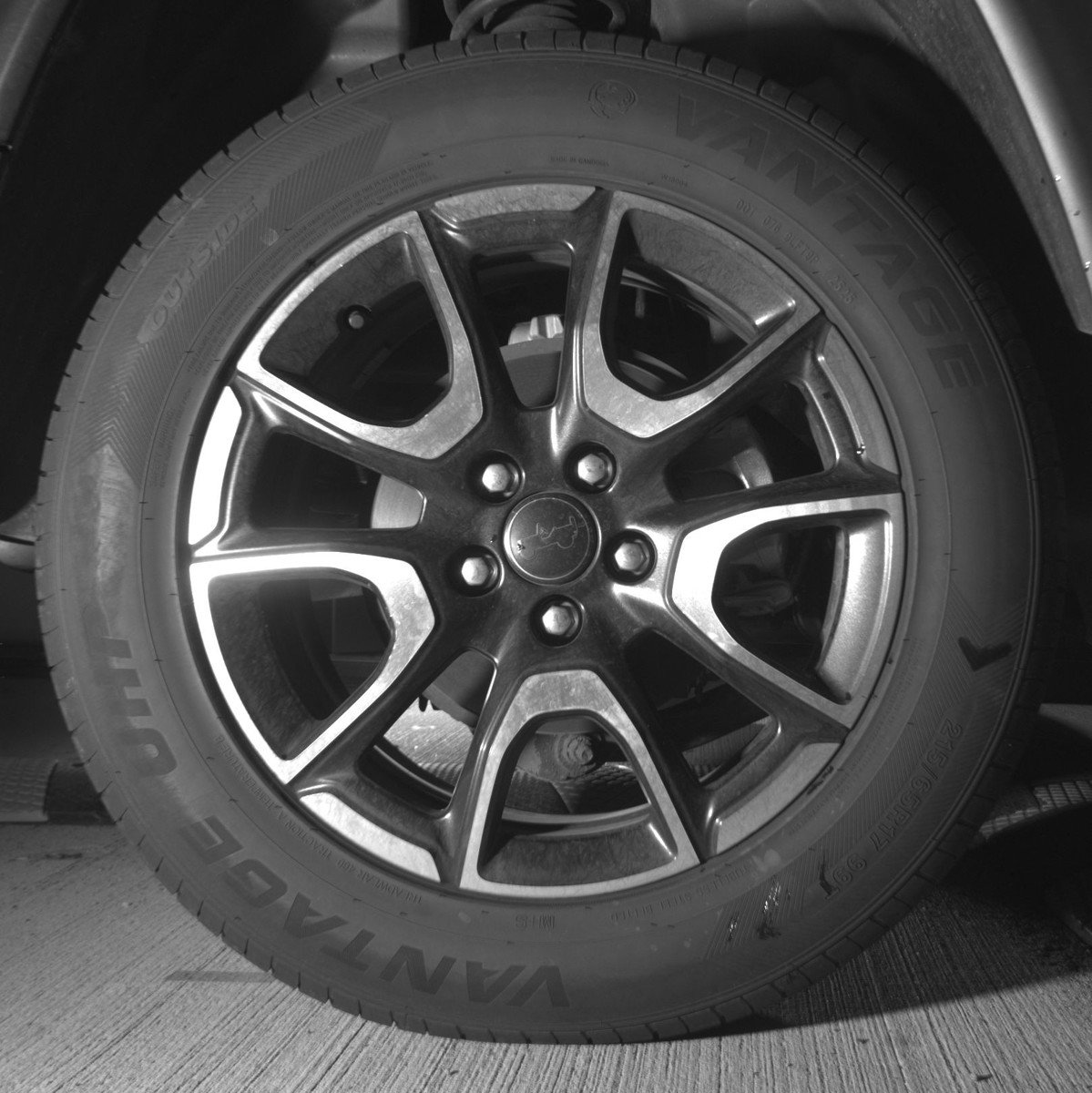 Used 2025 Jeep Compass Trailhawk image 15