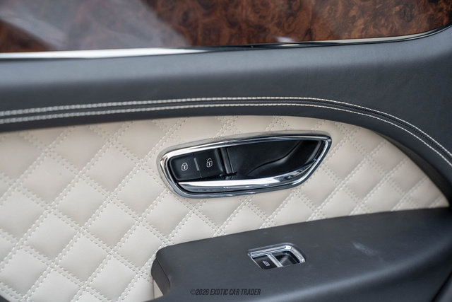 Used 2022 Bentley Bentayga Speed image 72