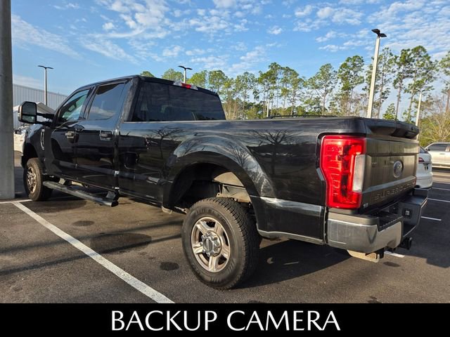 Used 2017 Ford F250 XLT w/ Snow Plow Prep Package image 4
