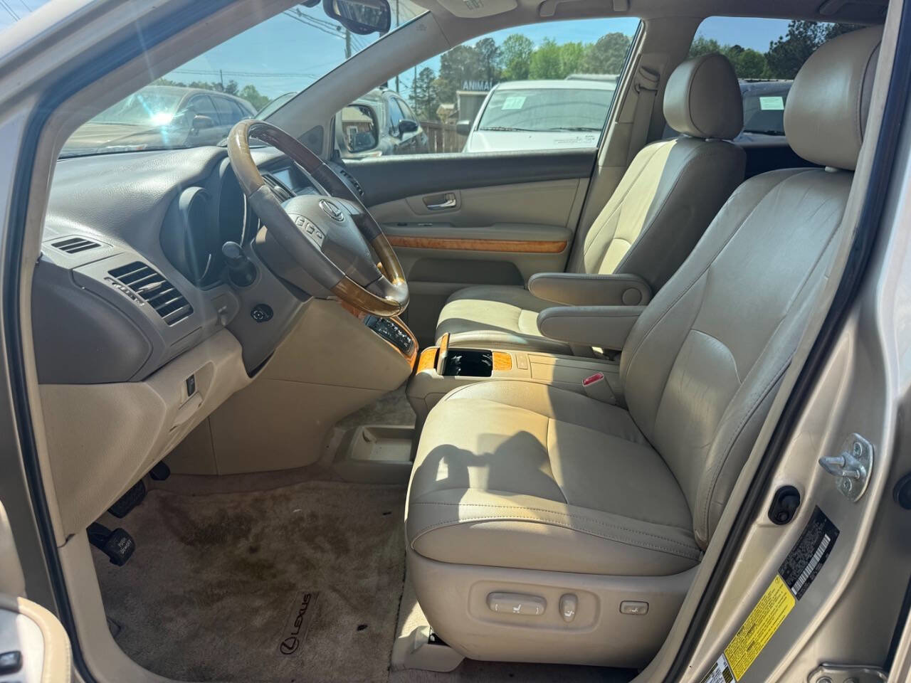 Used 2006 Lexus RX 330 FWD image 10