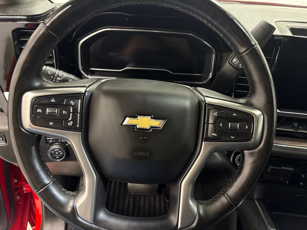 Used 2024 Chevrolet Silverado 2500 LTZ w/ LTZ Convenience Package AWD/4WD image 25
