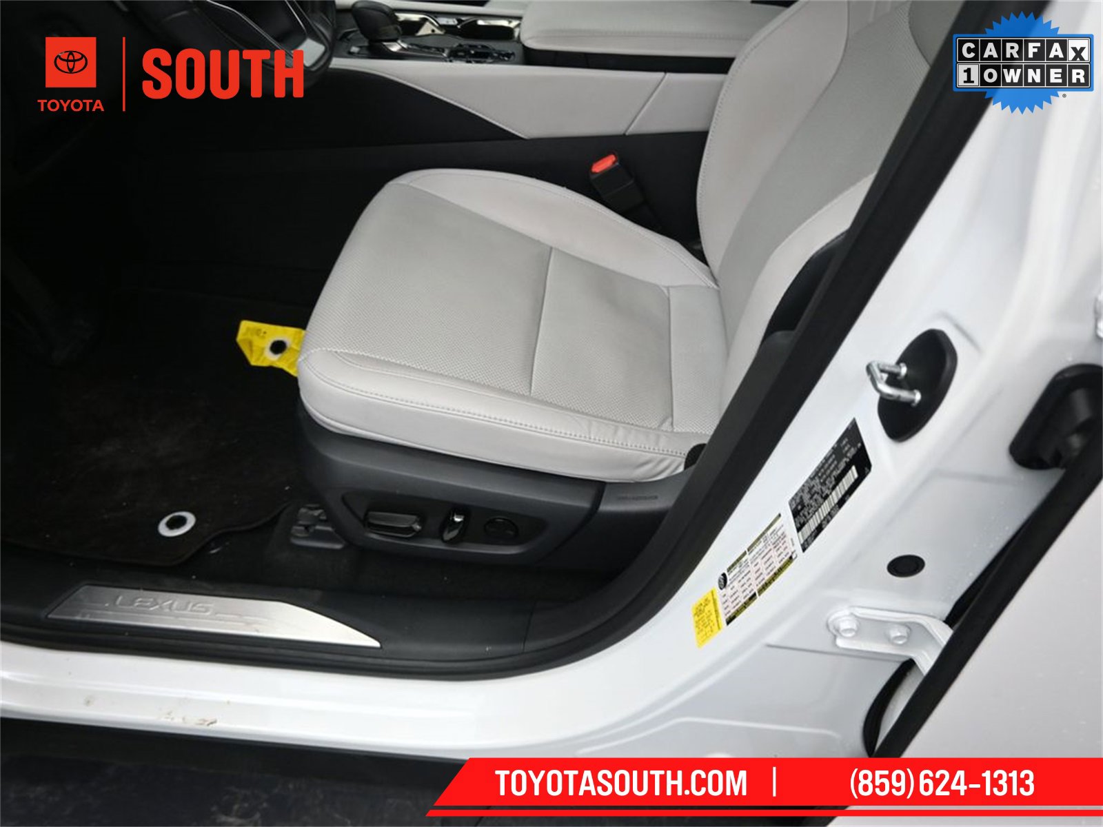 Used 2023 Lexus RX 350 Premium image 26