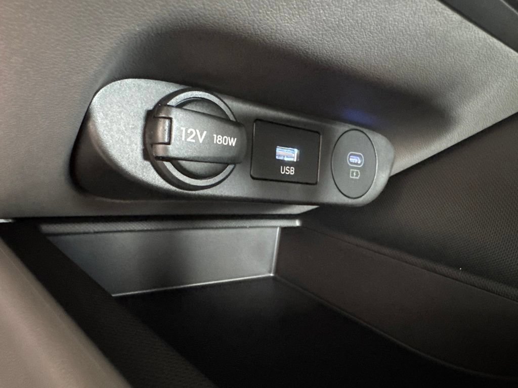 New 2026 Hyundai Elantra SE FWD image 19