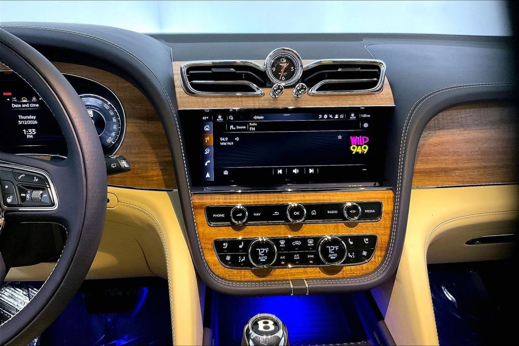 New 2026 Bentley Bentayga AWD/4WD image 11