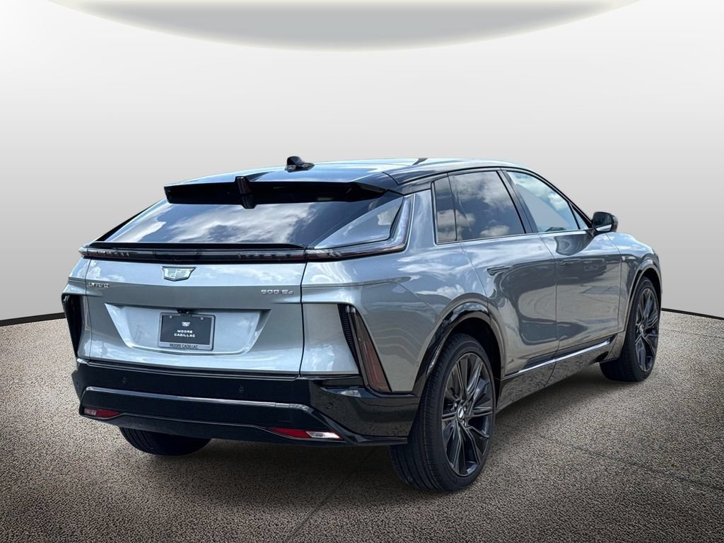 New 2026 Cadillac Lyriq Signature Sport w/ Nappa Leather Package AWD/4WD image 2