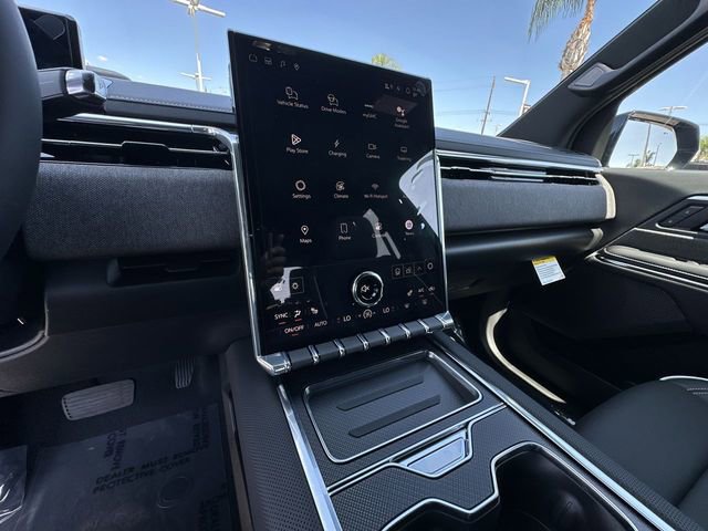 New 2026 GMC Sierra EV Elevation image 11