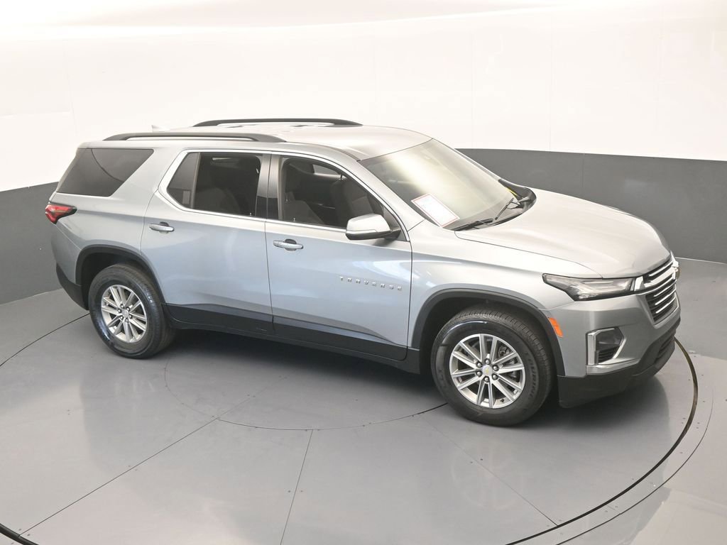 Used 2023 Chevrolet Traverse LT image 49