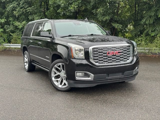 Used 2020 GMC Yukon XL Denali w/ Open Road Package AWD/4WD image 1