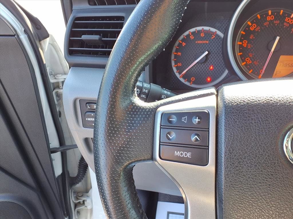 Used 2013 Toyota 4Runner SR5 w/ Premium Pkg image 16