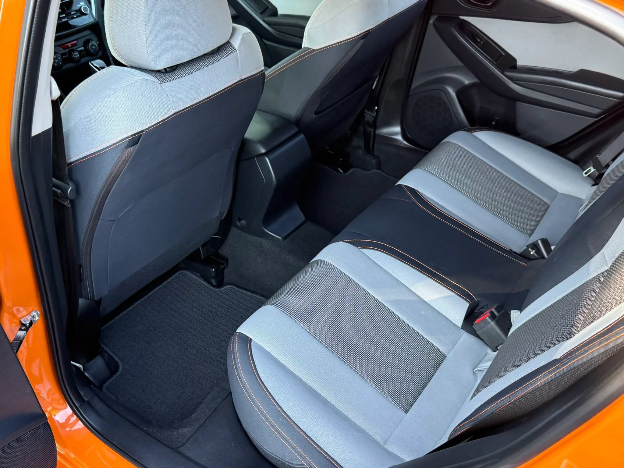 Used 2018 Subaru Crosstrek 2.0i Premium w/ Moonroof Package AWD/4WD image 23