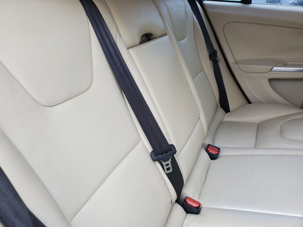 Used 2015 Volvo V60 T5 Premier FWD image 37