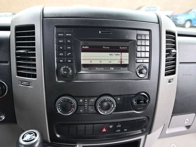 Used 2018 Mercedes-Benz Sprinter 2500 image 16