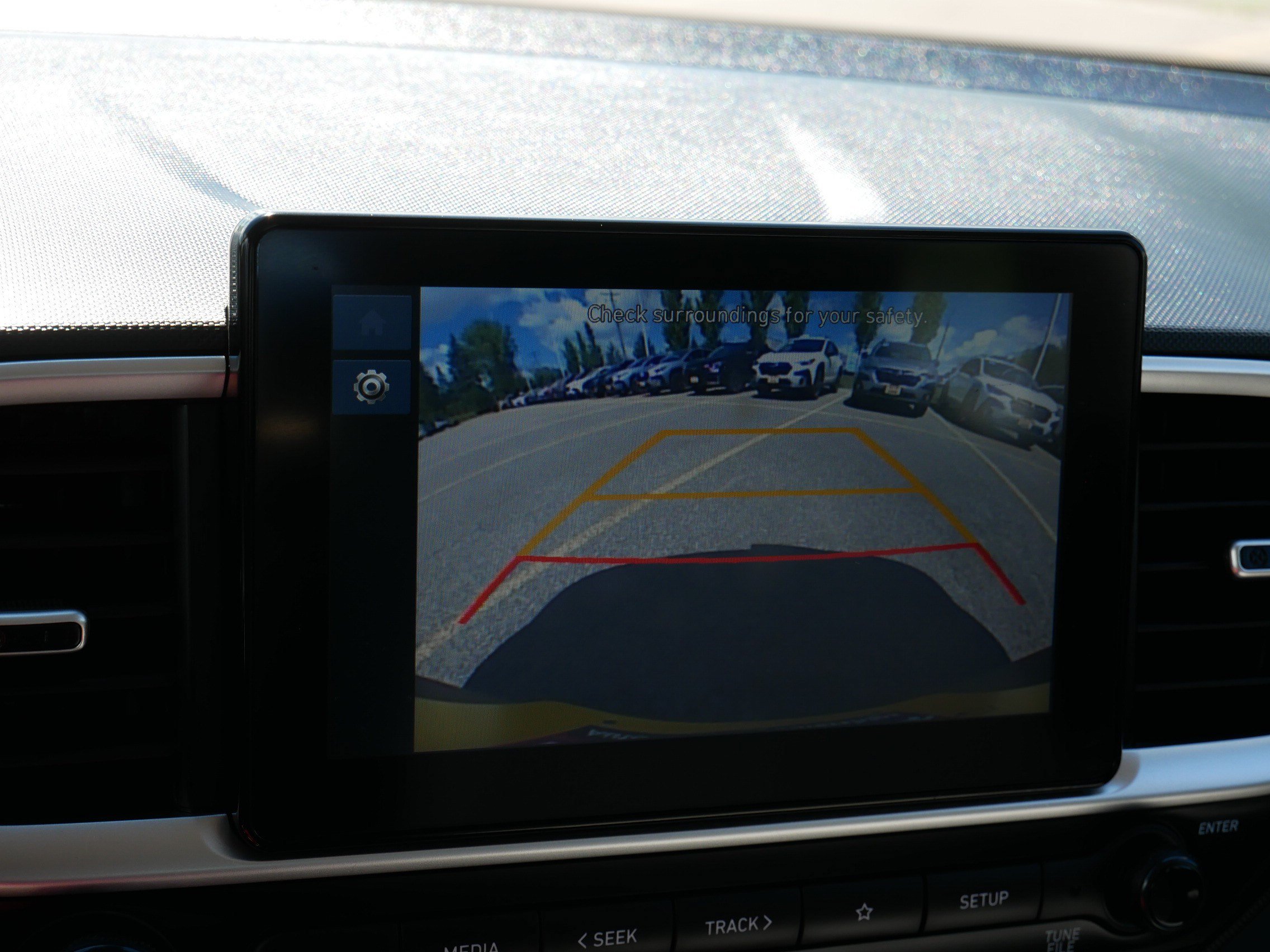 Used 2026 Hyundai Venue SEL FWD image 27