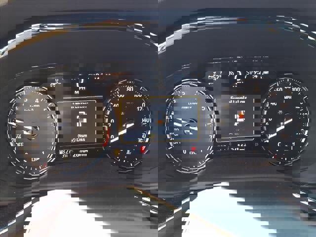 Used 2023 Buick Envision Essence w/ Sport Touring Package image 16