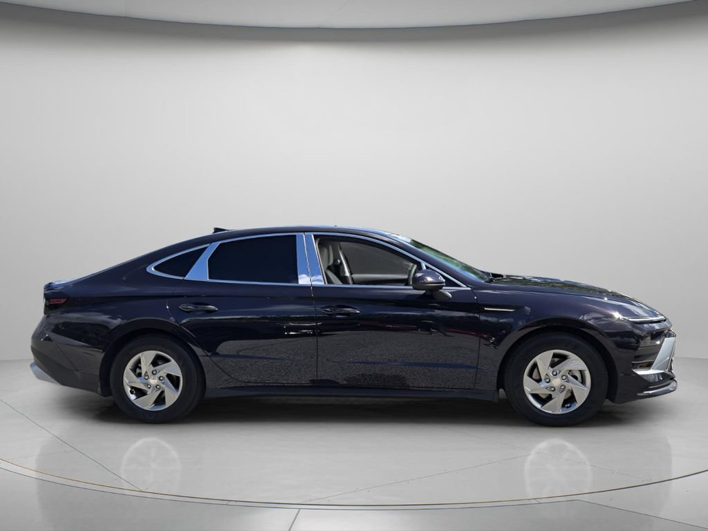 Certified 2025 Hyundai Sonata SE FWD image 4