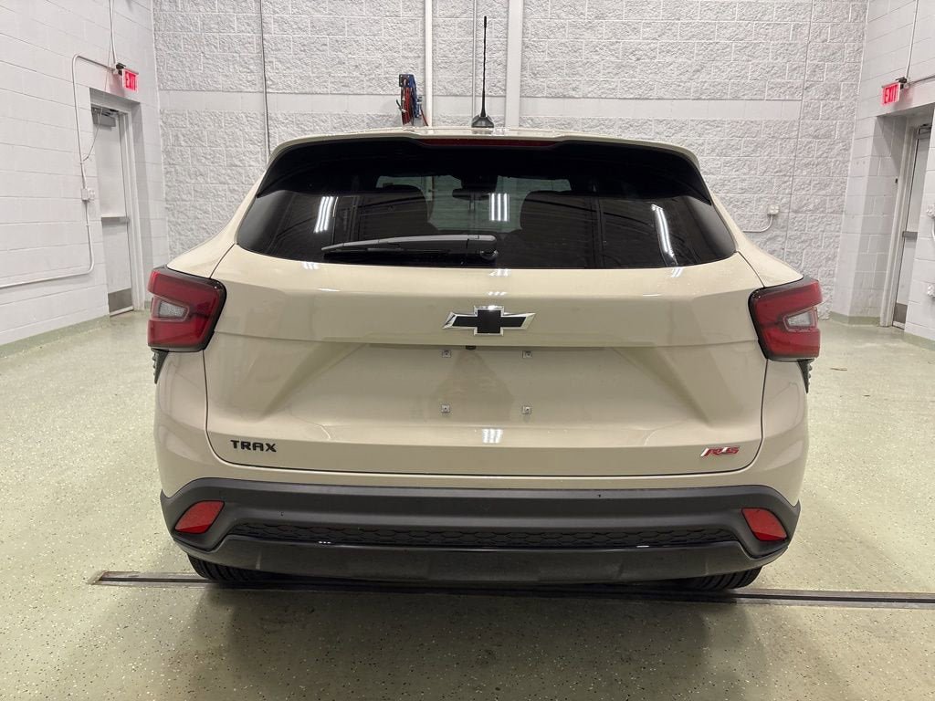 New 2026 Chevrolet Trax RS w/ Driver Confidence Package FWD image 4