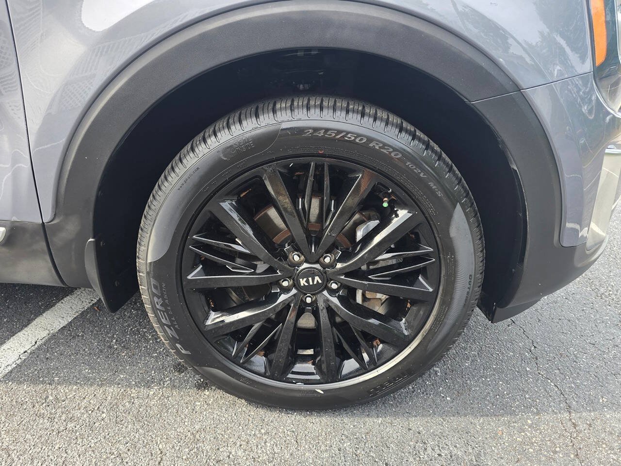 Used 2021 Kia Telluride SX w/ Towing Package FWD image 13
