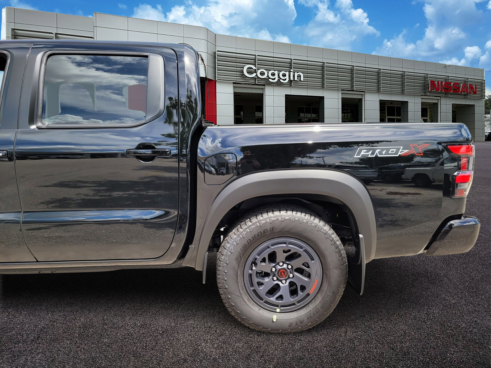New 2026 Nissan Frontier Pro-X image 4