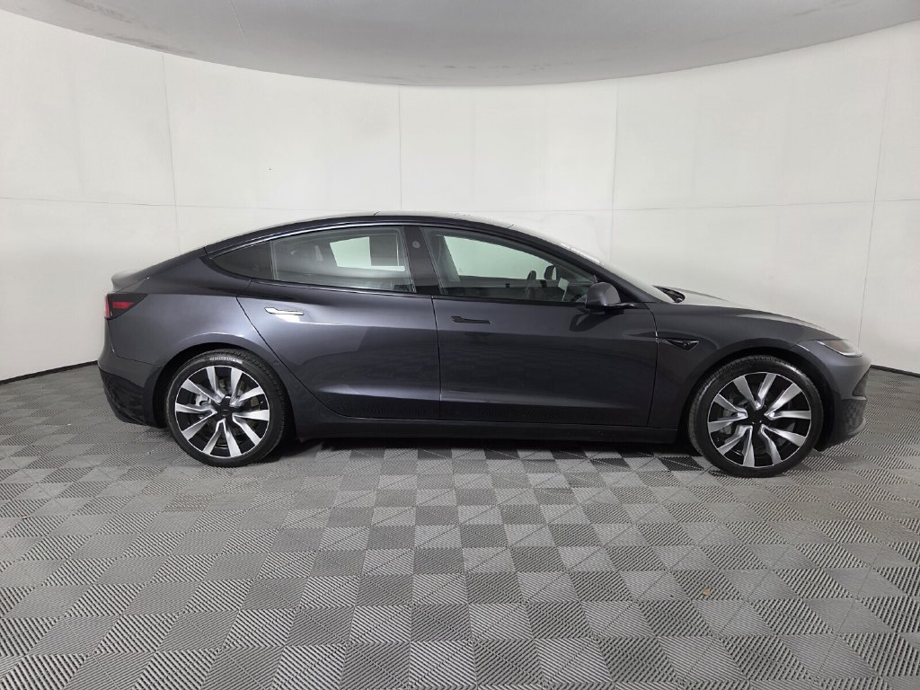 Used 2024 Tesla Model 3 Long Range RWD image 4